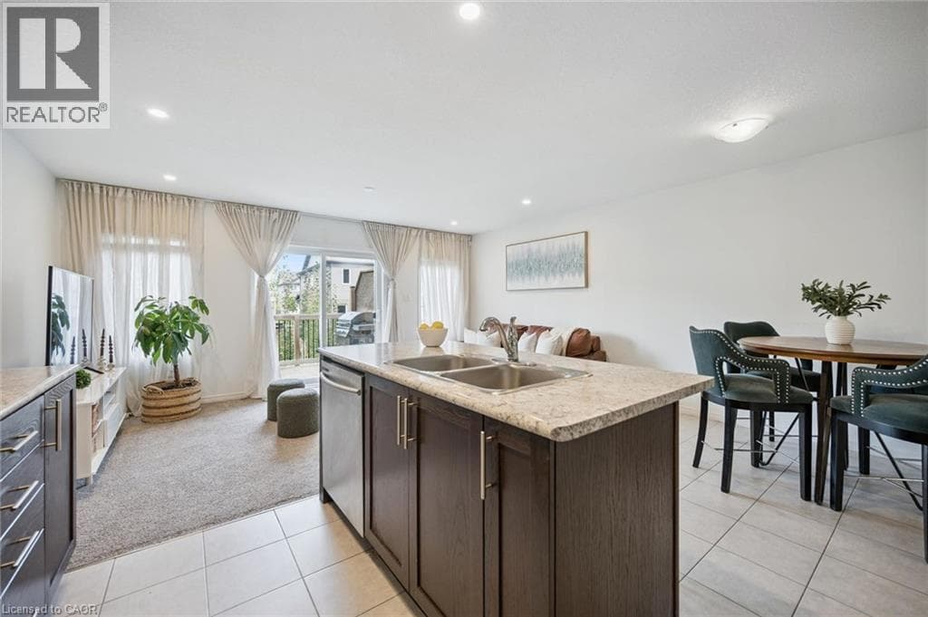 Townhouse for sale at 135 HARDCASTLE Drive Unit# 47, Victoria Highlands, Cambridge, Ontario, photo 15