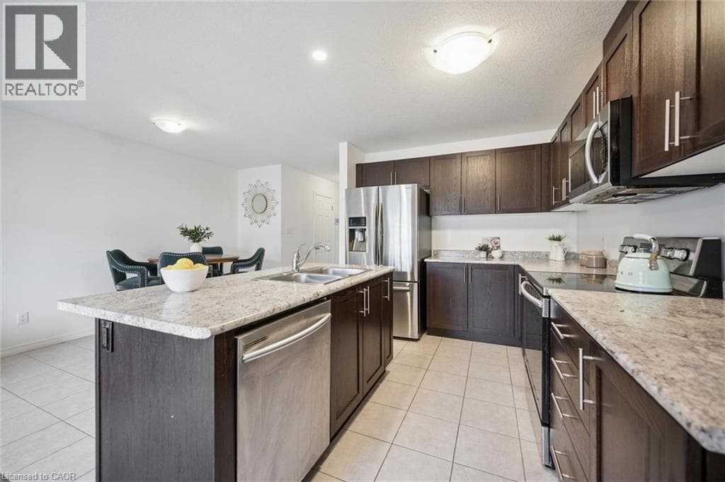 Townhouse for sale at 135 HARDCASTLE Drive Unit# 47, Victoria Highlands, Cambridge, Ontario, photo 14