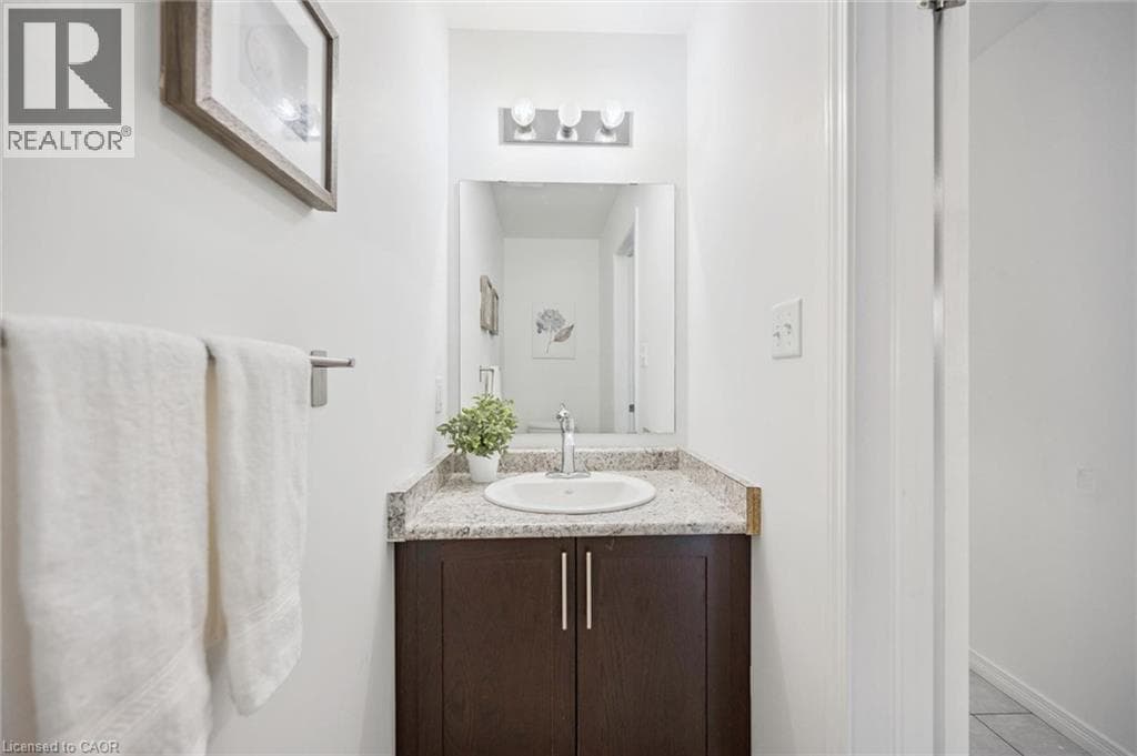 Townhouse for sale at 135 HARDCASTLE Drive Unit# 47, Victoria Highlands, Cambridge, Ontario, photo 17