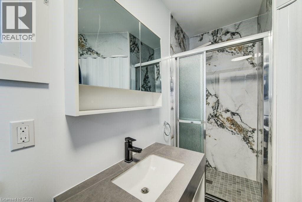 Detached for sale at 88 WOODHAVEN Road, Vanier, Kitchener, Ontario, photo 44