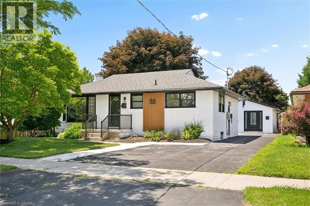 Multi-family for sale at 88 WOODHAVEN Road, Vanier, Kitchener, Ontario, photo 2