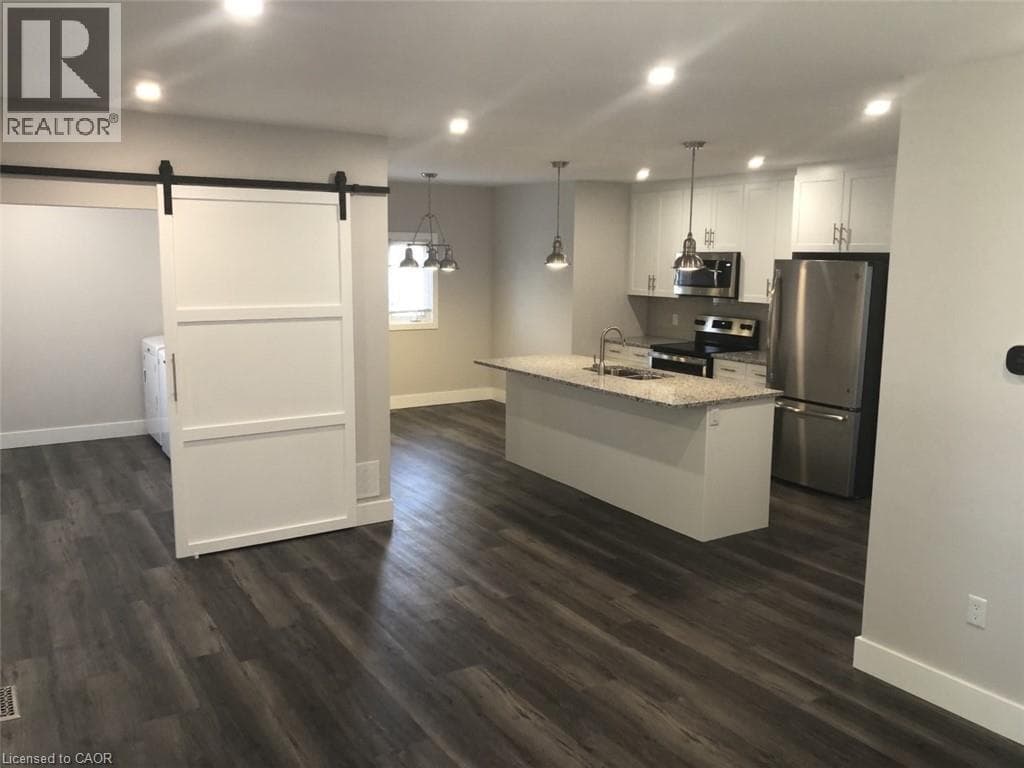 Multi-family for sale at 805 ROCKWAY Drive, Rockway, Kitchener, Ontario, photo 4