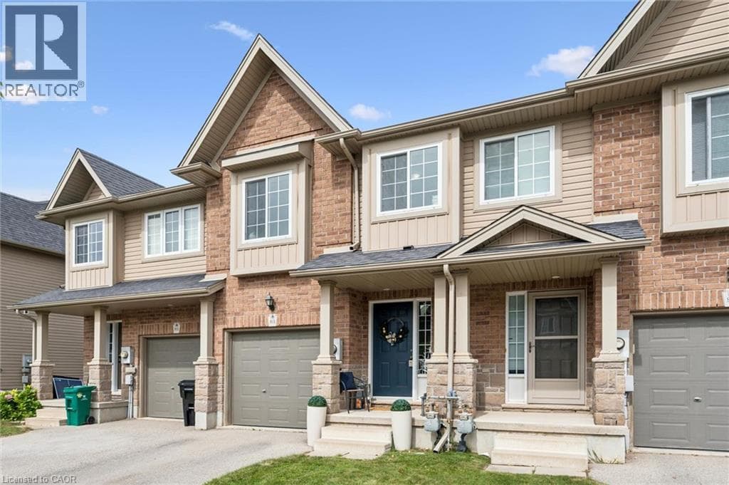 Townhouse for sale at 915 ZELLER Crescent, Grand River South, Kitchener, Ontario, photo 3