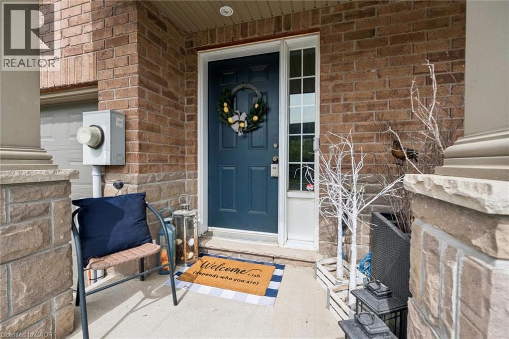Townhouse for sale at 915 ZELLER Crescent, Grand River South, Kitchener, Ontario, photo 5