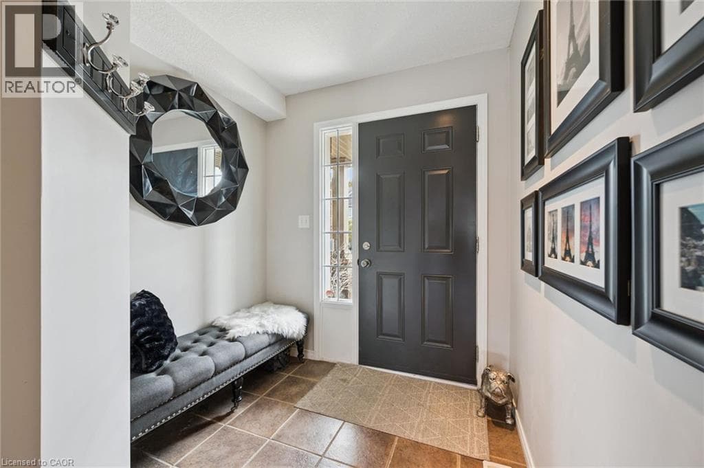 Townhouse for sale at 915 ZELLER Crescent, Grand River South, Kitchener, Ontario, photo 6