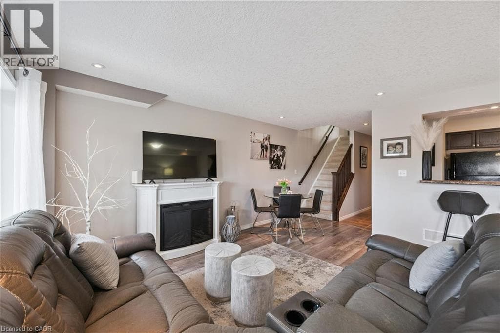 Townhouse for sale at 915 ZELLER Crescent, Grand River South, Kitchener, Ontario, photo 14
