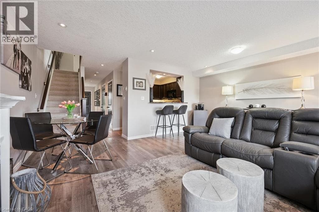 Townhouse for sale at 915 ZELLER Crescent, Grand River South, Kitchener, Ontario, photo 15