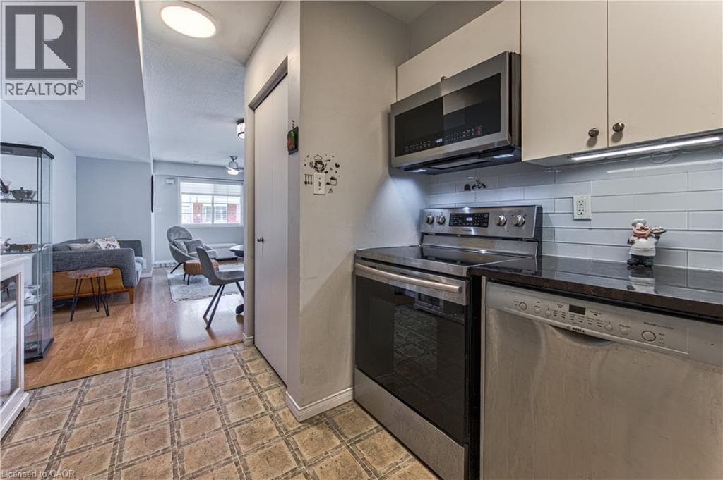 Townhouse for sale at 139 BRIGHTON Street Unit# 3B, Uptown North, Waterloo, Ontario, photo 14