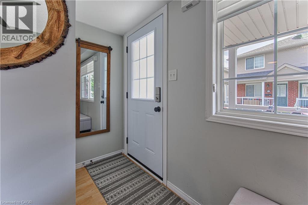 Townhouse for sale at 139 BRIGHTON Street Unit# 3B, Uptown North, Waterloo, Ontario, photo 5