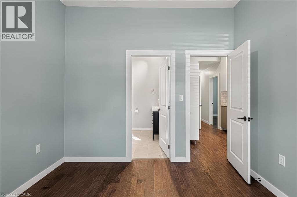 Semi-detached for sale at 21 CEDAR Street, St Andrews Hills, Cambridge, Ontario, photo 18