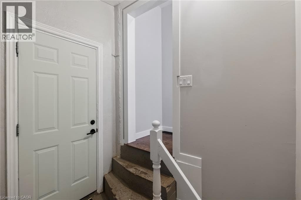 Semi-detached for sale at 21 CEDAR Street, St Andrews Hills, Cambridge, Ontario, photo 25
