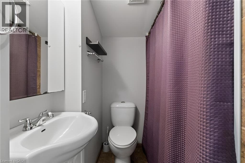 Semi-detached for sale at 21 CEDAR Street, St Andrews Hills, Cambridge, Ontario, photo 24