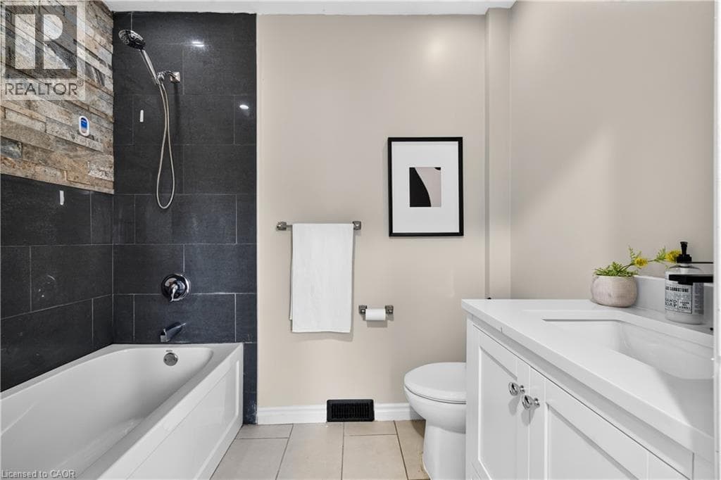 Detached for sale at 176 AVALON Place, Meinzinger Park-Lakeside, Kitchener, Ontario, photo 22