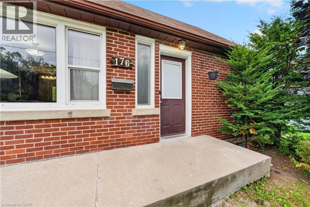 Detached for sale at 176 AVALON Place, Meinzinger Park-Lakeside, Kitchener, Ontario, photo 9