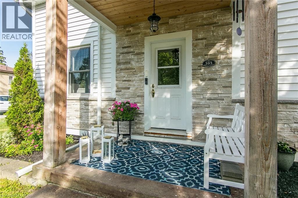 Detached for sale at 393 HURON Street, New Hamburg, Wilmot, Ontario, photo 2