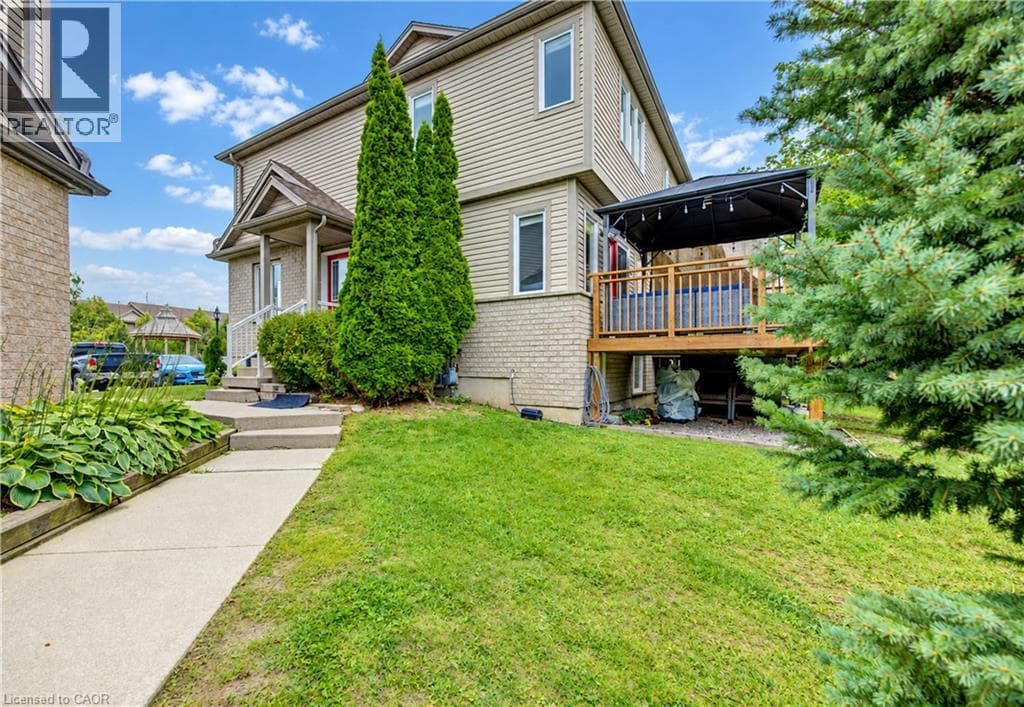 Townhouse for sale at 10 FOXGLOVE Crescent Unit# 40, Laurentian West, Kitchener, Ontario, photo 2