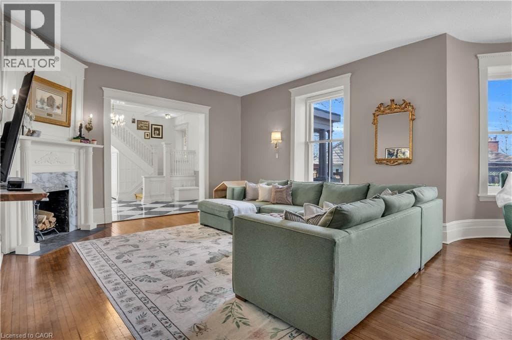 Detached for sale at 54 BRUCE Street, Lincoln Oaks, Cambridge, Ontario, photo 4