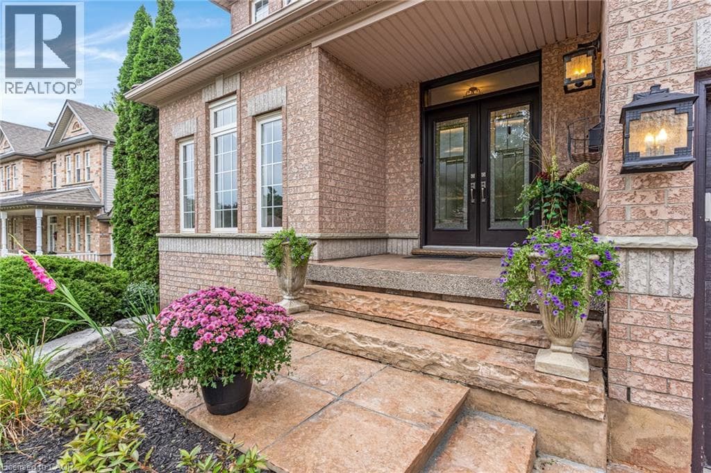 Detached for sale at 27 AUTUMN RIDGE Trail, Doon South, Kitchener, Ontario, photo 4