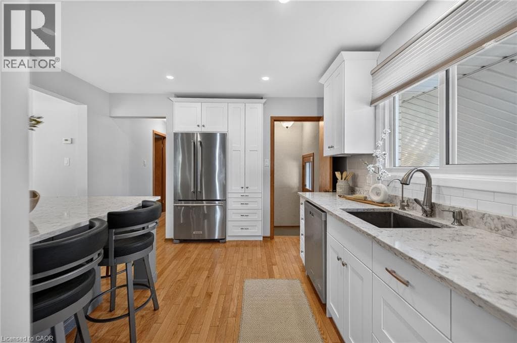 Detached for sale at 107 LAURENTIAN Drive, Laurentian Hills, Kitchener, Ontario, photo 14