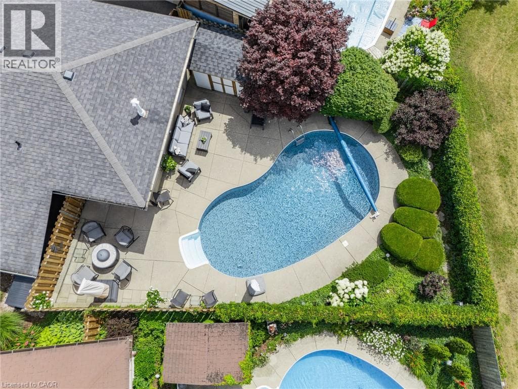 Detached for sale at 107 LAURENTIAN Drive, Laurentian Hills, Kitchener, Ontario, photo 5