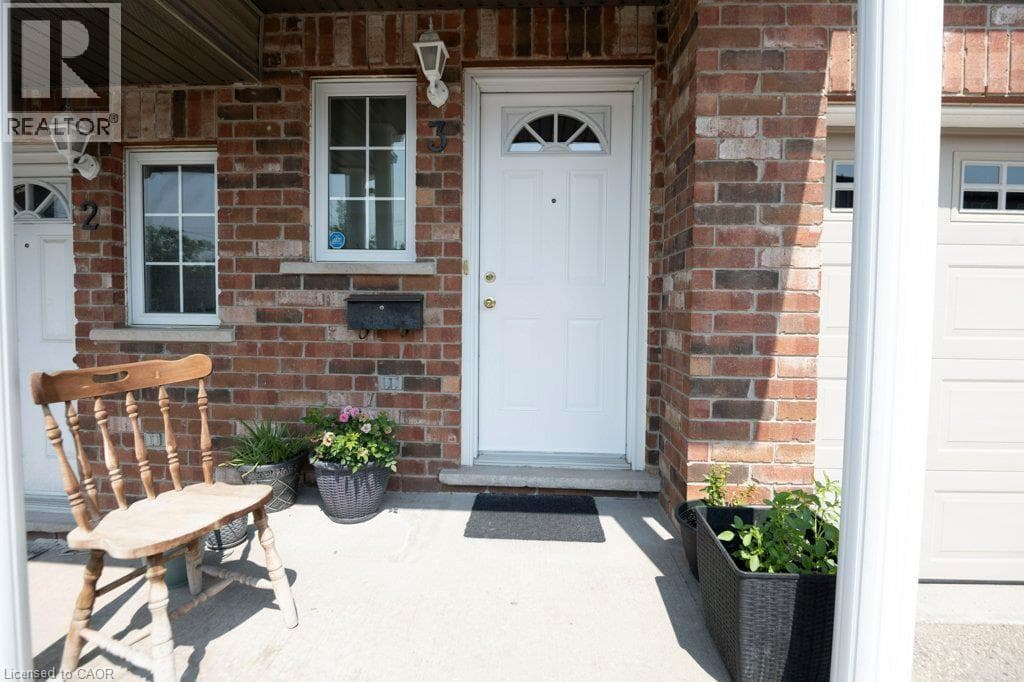 Townhouse for sale at 975 STRASBURG Road Unit# 3, Country Hills, Kitchener, Ontario, photo 4