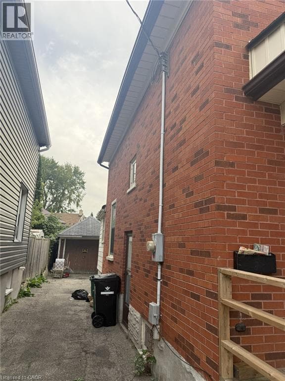 Detached for sale at 429 PARK Street, Midtown, Kitchener, Ontario, photo 5