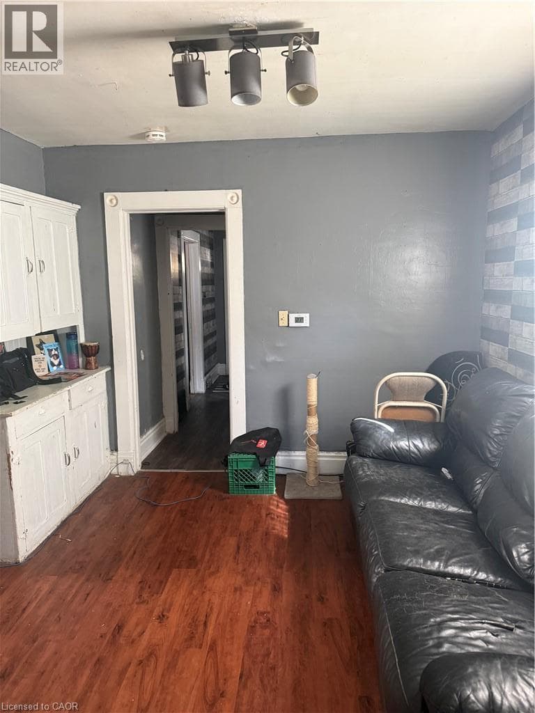 Detached for sale at 429 PARK Street, Midtown, Kitchener, Ontario, photo 9