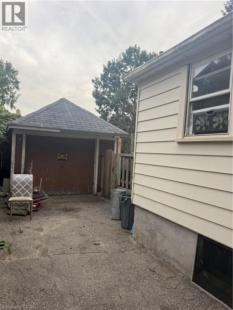 Detached for sale at 429 PARK Street, Midtown, Kitchener, Ontario, photo 2