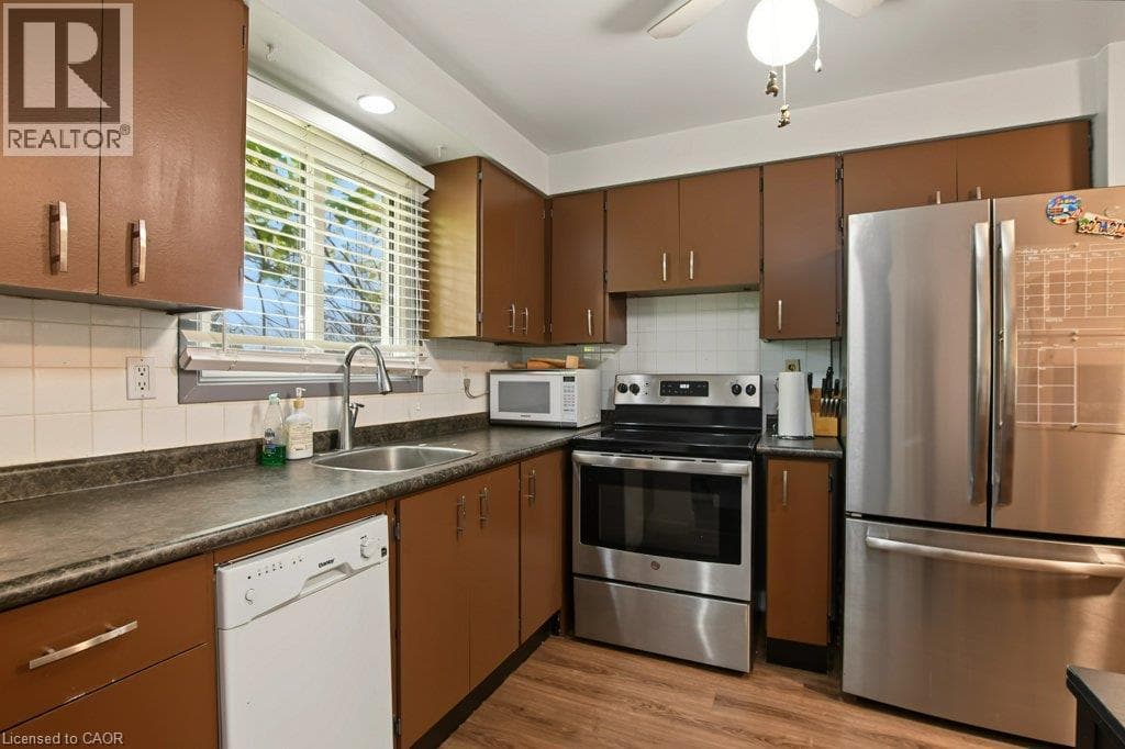 Townhouse for sale at 165 GREEN VALLEY Drive Unit# 73, Pioneer Park, Kitchener, Ontario, photo 7