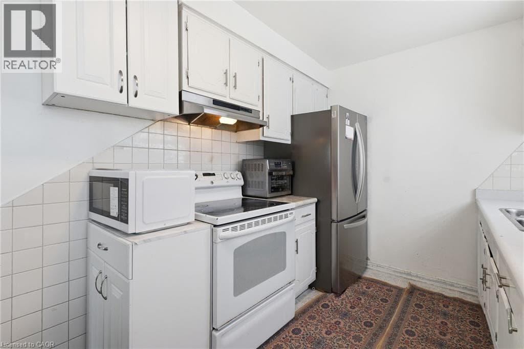 Semi-detached for sale at 126 DINISON Crescent, Laurentian Hills, Kitchener, Ontario, photo 13