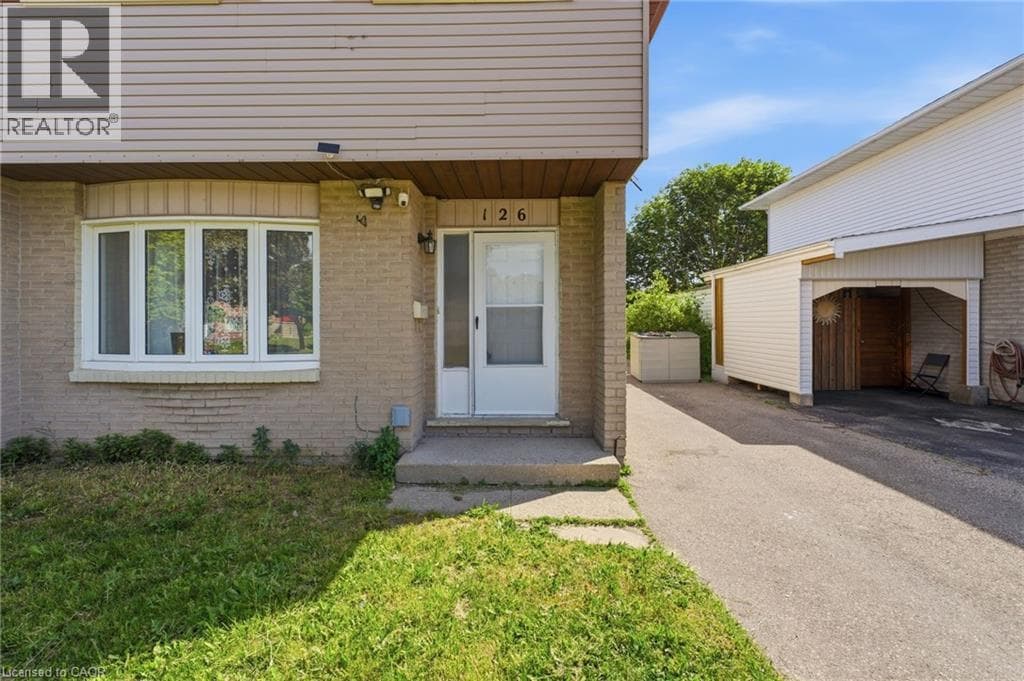 Semi-detached for sale at 126 DINISON Crescent, Laurentian Hills, Kitchener, Ontario, photo 3