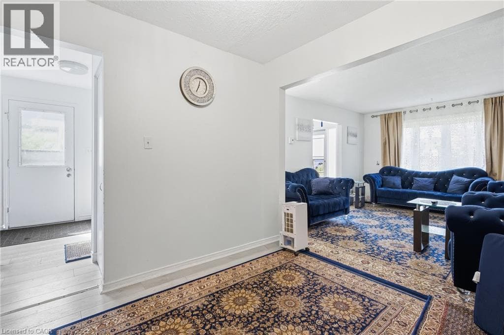 Semi-detached for sale at 126 DINISON Crescent, Laurentian Hills, Kitchener, Ontario, photo 9