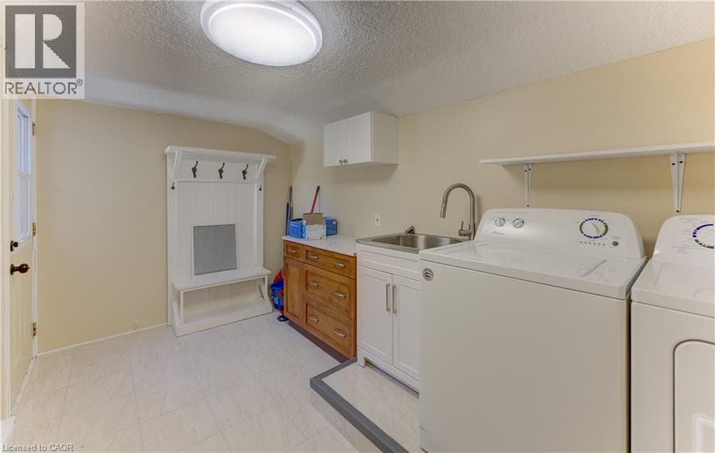 Detached for sale at 180 HEWAT Street, Central Park, Cambridge, Ontario, photo 19