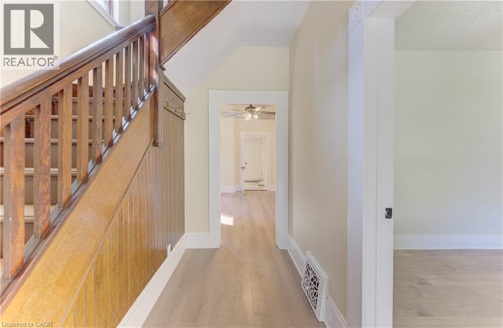 Detached for sale at 180 HEWAT Street, Central Park, Cambridge, Ontario, photo 9