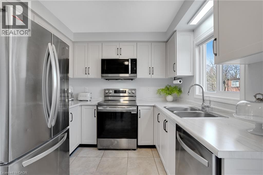 Townhouse for sale at 750 LAWRENCE Street Unit# 91, Central Park, Cambridge, Ontario, photo 17