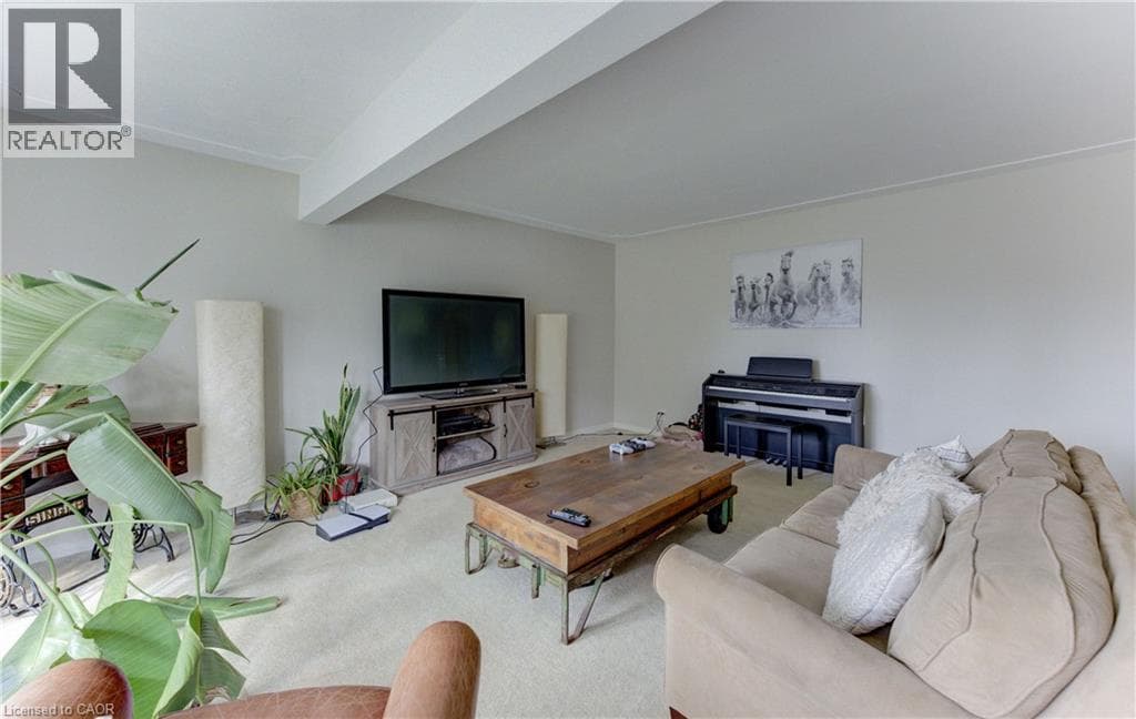 Detached for sale at 133 CORNELL Avenue, Rockway, Kitchener, Ontario, photo 6