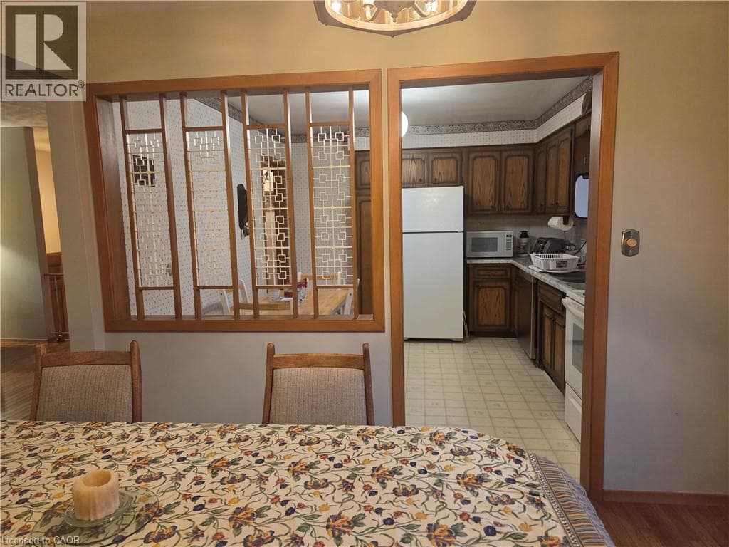 Detached for sale at 410 LAKEVIEW Drive, Lakeshore South, Waterloo, Ontario, photo 3