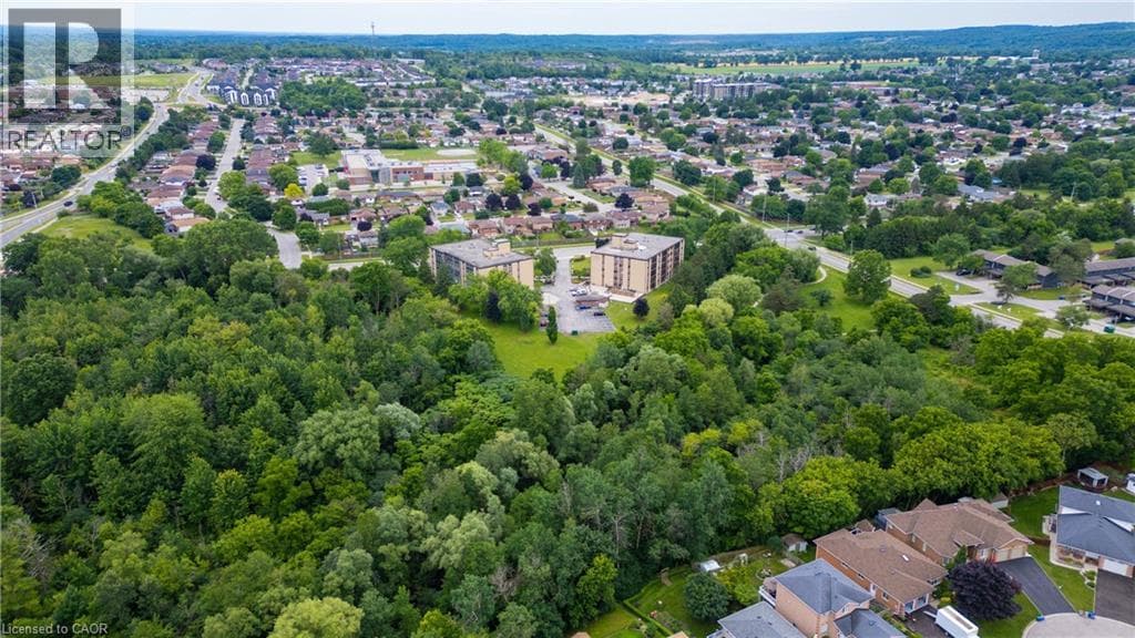 Apartment for sale at 380 CHAMPLAIN Boulevard Unit# 205, Southview, Cambridge, Ontario, photo 4