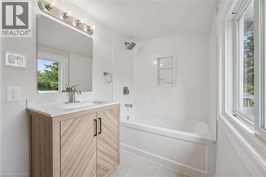 Detached for sale at 651 DUNDAS Street S, Eastview, Cambridge, Ontario, photo 16