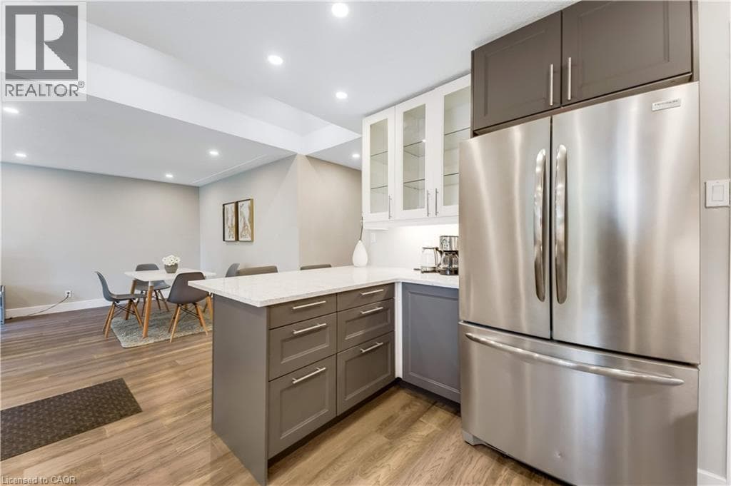 Detached for sale at 106 KENNETH Avenue, Stanley Park, Kitchener, Ontario, photo 14