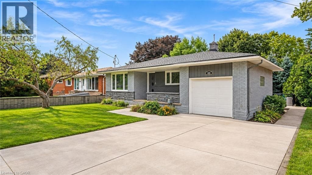 Detached for sale at 106 KENNETH Avenue, Stanley Park, Kitchener, Ontario, photo 2