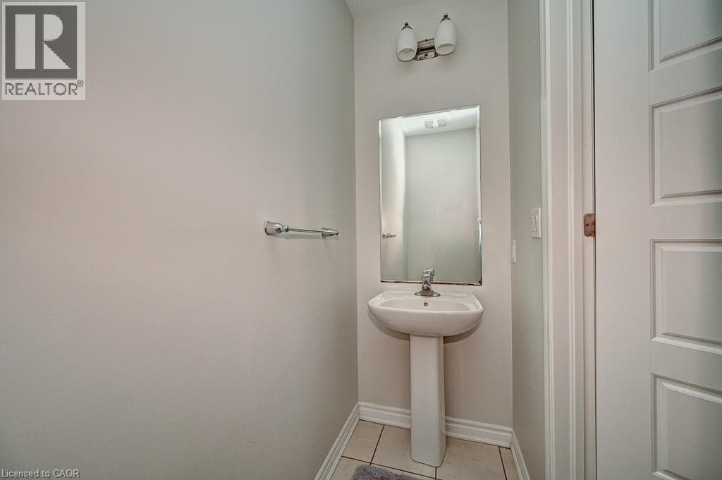 Detached for sale at 236 RIDGE Road, Briardean, Cambridge, Ontario, photo 18