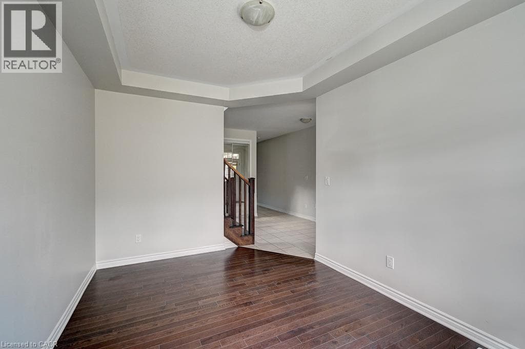 Detached for sale at 236 RIDGE Road, Briardean, Cambridge, Ontario, photo 6
