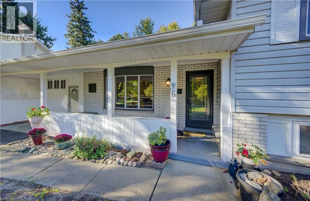 Detached for sale at 95 UPLANDS Drive, Forest Hill, Kitchener, Ontario, photo 2