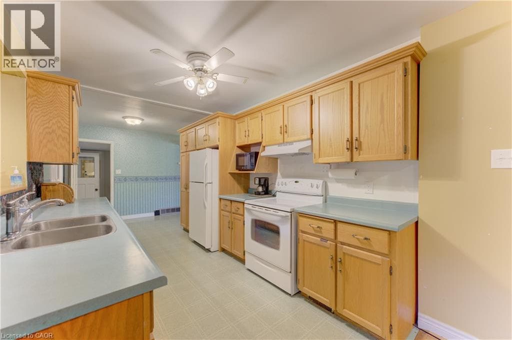 Detached for sale at 95 UPLANDS Drive, Forest Hill, Kitchener, Ontario, photo 9