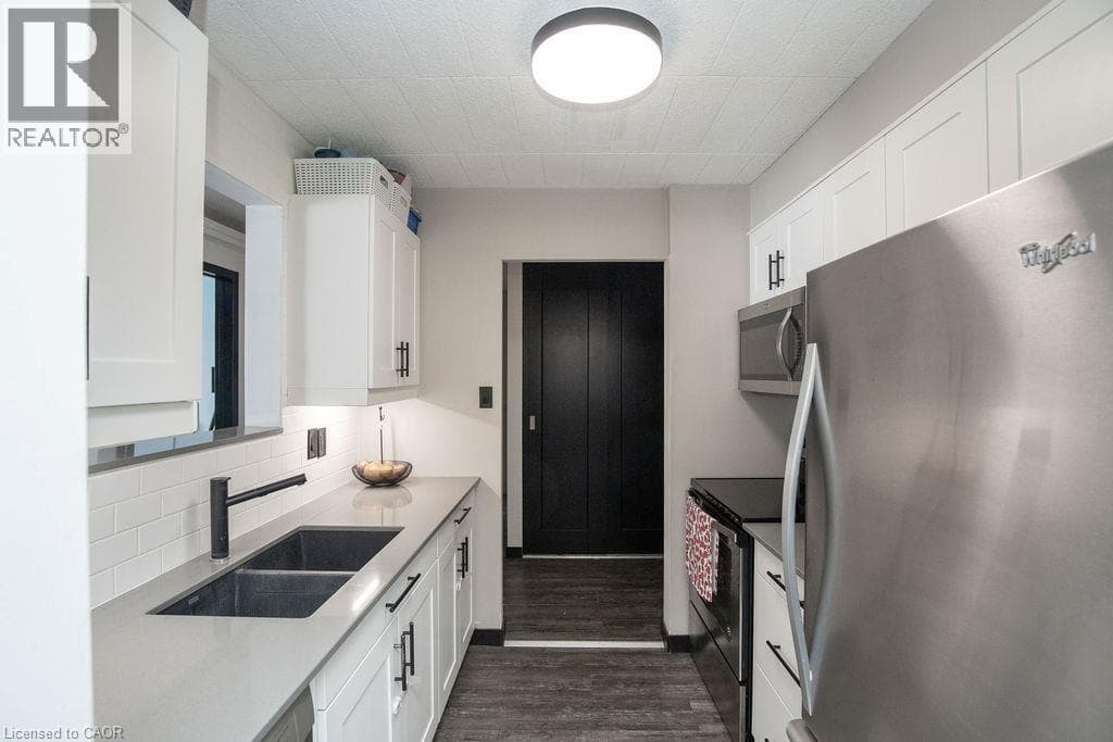 Apartment for sale at 71 VANIER Drive Unit# 110, Vanier, Kitchener, Ontario, photo 8