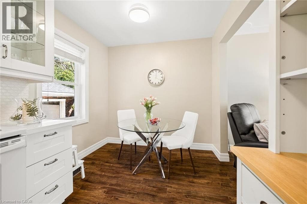 Detached for sale at 56 SUFFOLK Avenue, Rosemount, Kitchener, Ontario, photo 11
