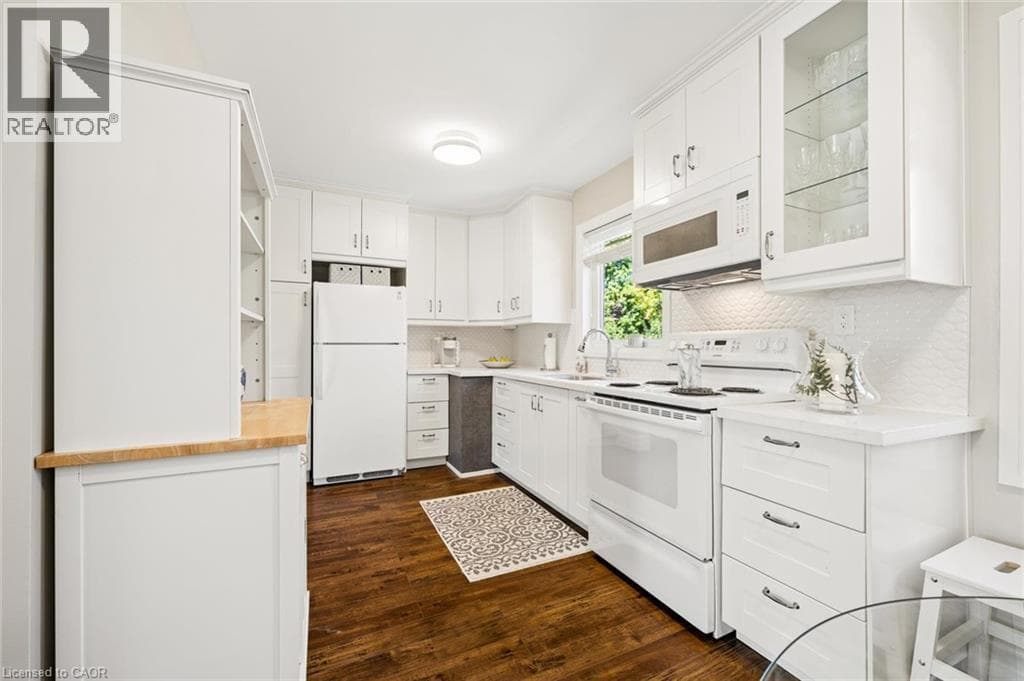 Detached for sale at 56 SUFFOLK Avenue, Rosemount, Kitchener, Ontario, photo 9