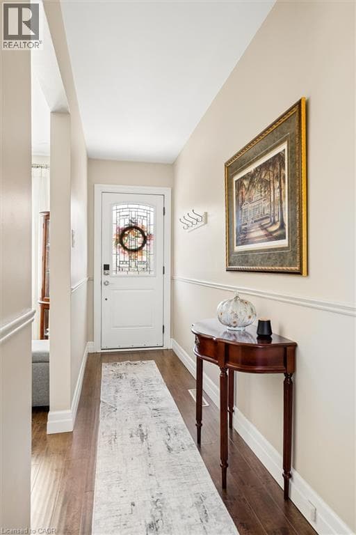 Detached for sale at 56 SUFFOLK Avenue, Rosemount, Kitchener, Ontario, photo 4