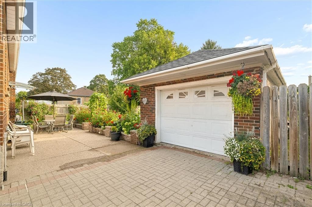 Detached for sale at 56 SUFFOLK Avenue, Rosemount, Kitchener, Ontario, photo 39